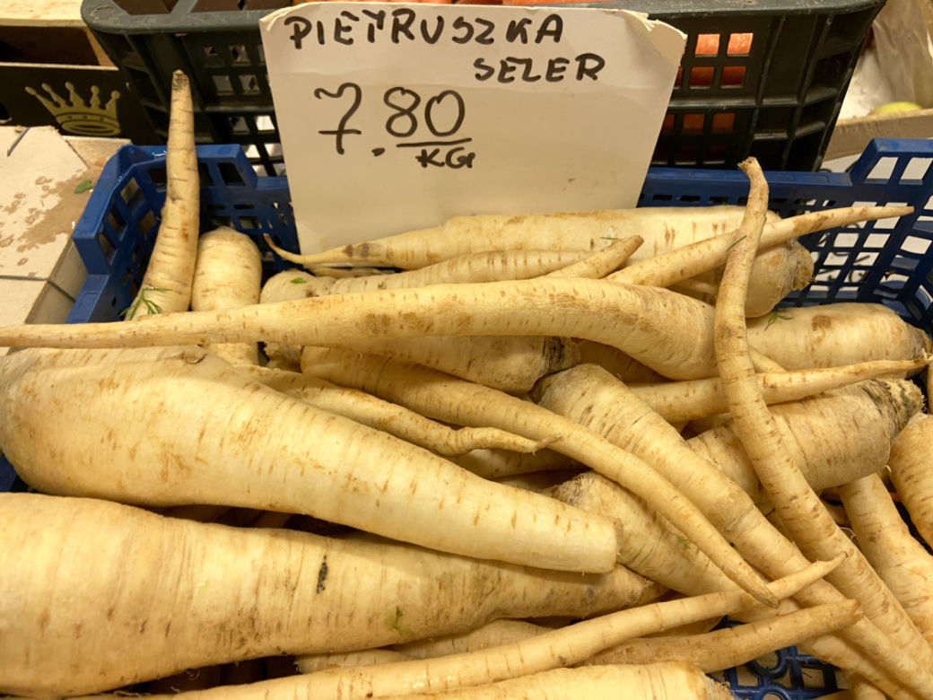 Ceny owoców i warzyw w Białymstoku. Podlaska Giełda Rolno-Towarowa [20.04.2021]