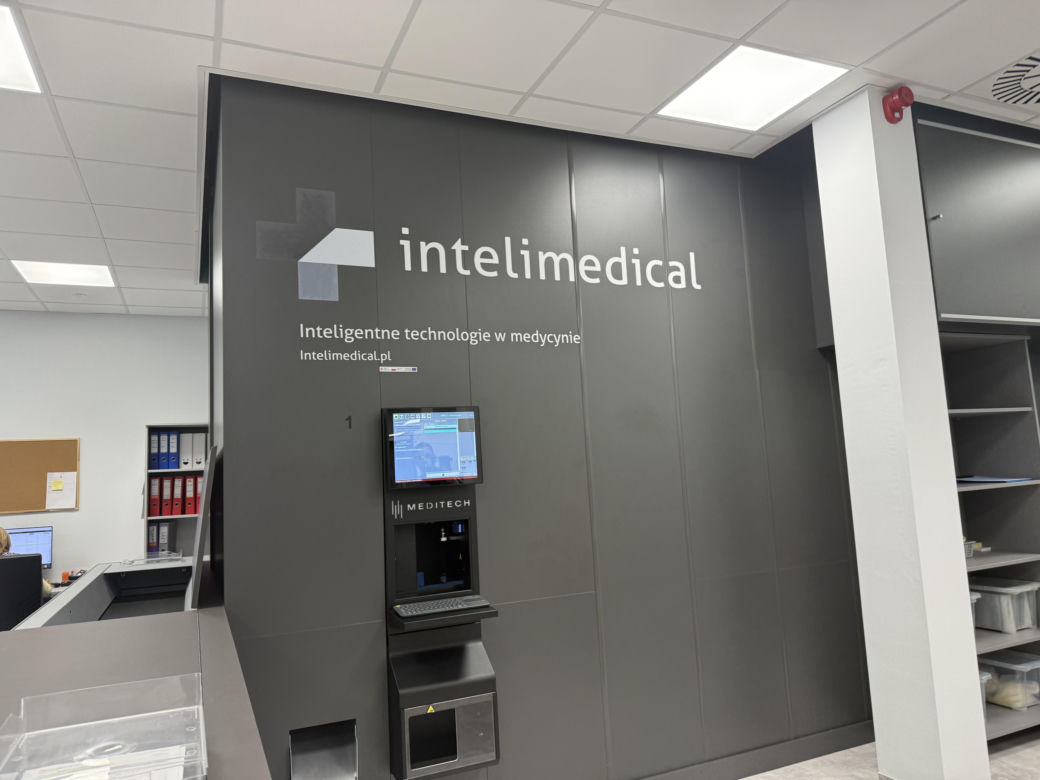 Rewolucja w krakowskim szpitalu. Roboty zaczęły produkować leki