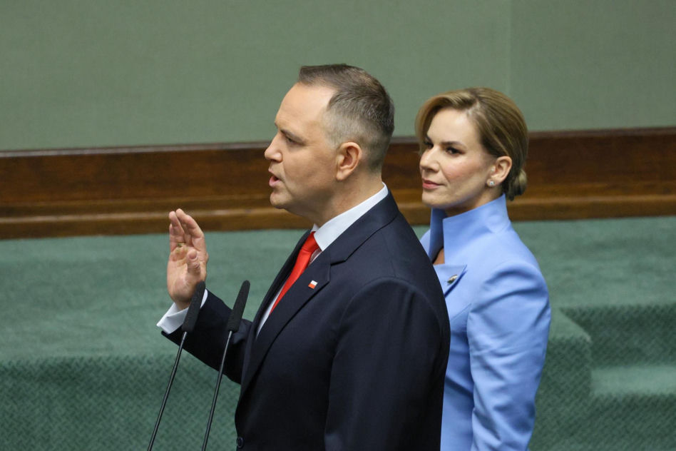 Marta Nawrocka cała na niebiesko zachwyciła w Sejmie  