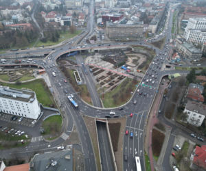 Czy rondo Mogilskie będzie bardziej dla ludzi? Jeden z największych węzłów komunikacyjnych Krakowa ma zostać zazieleniony