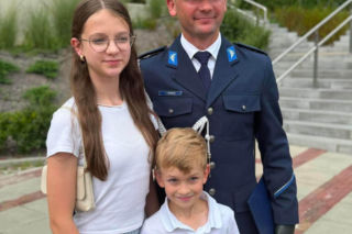 Święto Policji w Starachowicach. Uroczyste awanse, rodzinny piknik i podziękowania
