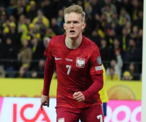 Bolesna porażka Biało-Czerwonych. Polacy przegrywają w końcówce i żegnają się z mundialem