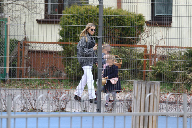 Kasia Tusk z córkami z koszyczkiem przyjechali do Donalda