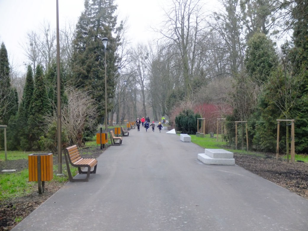 PARK LUDOWY JUŻ OTWARTY PO REMONCIE. ZMIENIŁ SIĘ NIE DO POZNANIA