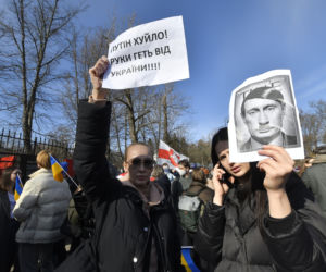 Protest pod Ambasadą Rosji
