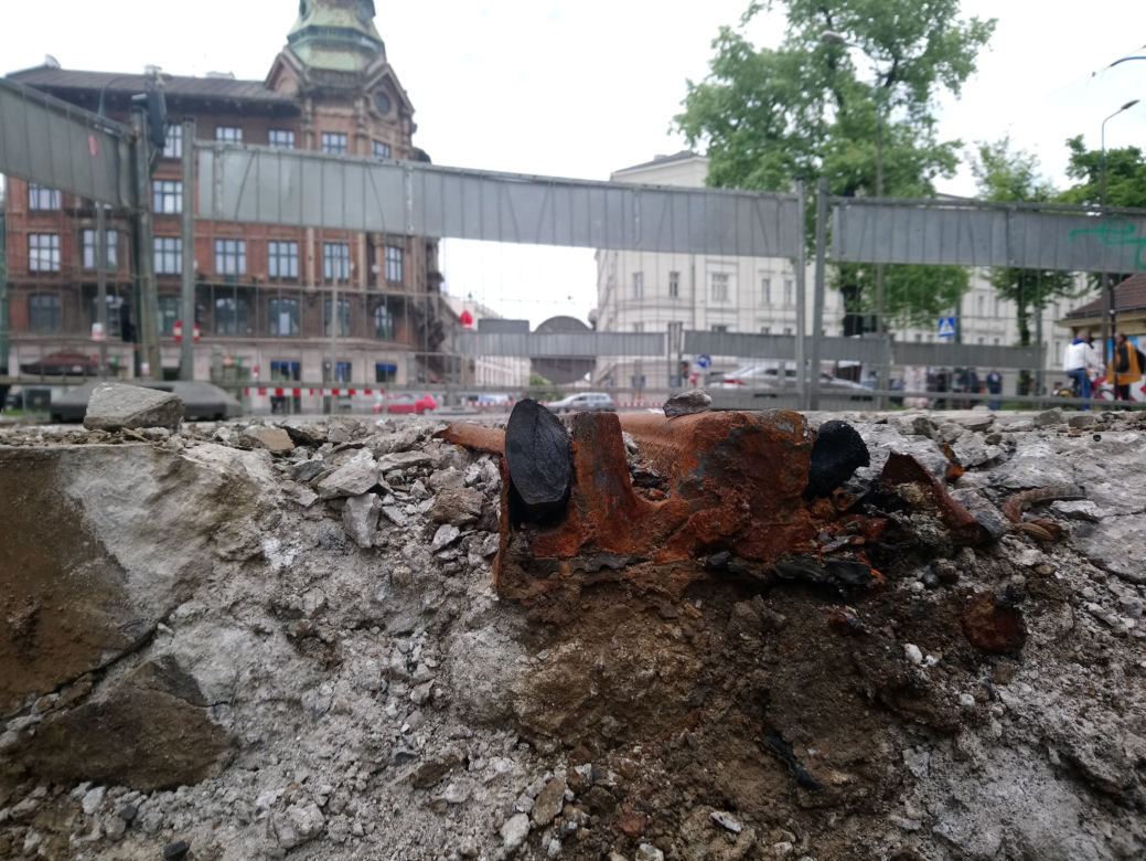 Kraków: Zobacz jak postępują prace przy przebudowie ulicy Krakowskiej