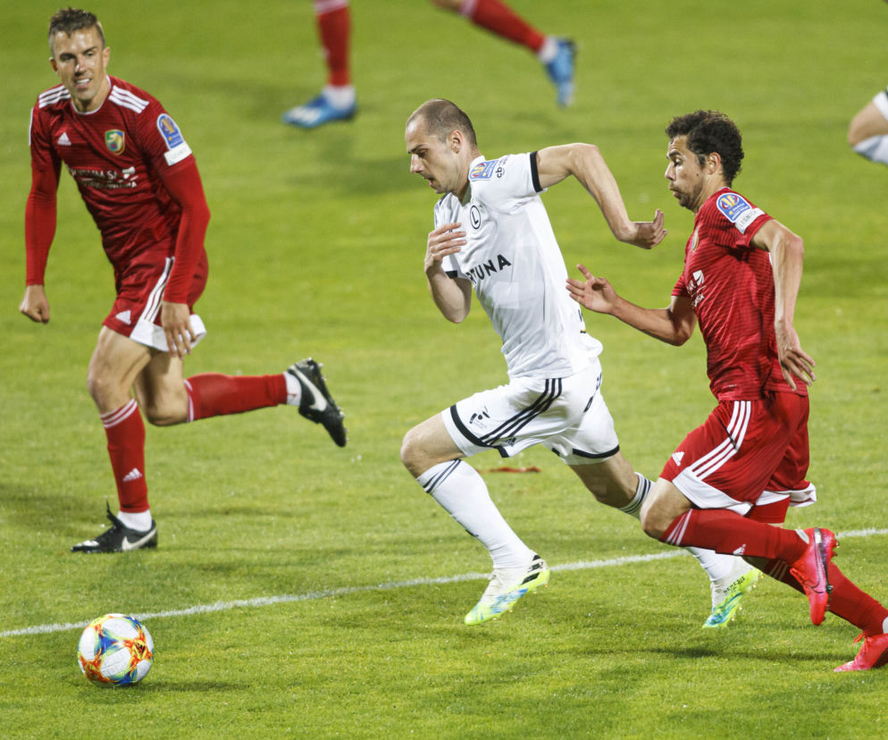 Miedź Legnica - Legia Warszawa - gol Cholewiaka