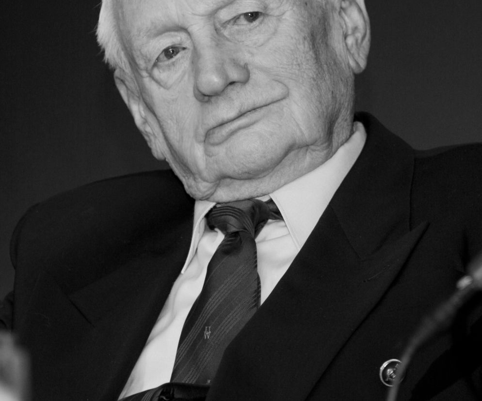 WITOLD PYRKOSZ