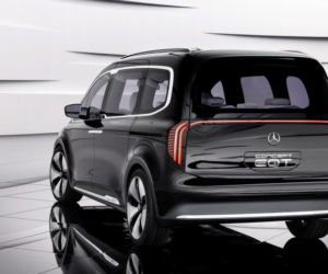 Mercedes-Benz EQT (2021)