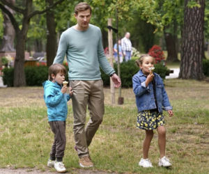 Barwy szczęścia, odcinek 2151: Łukasz (Michał Rolnicki), Paulinka (Lena Jastrzębska), Ksawery (Bartosz Gruchot)