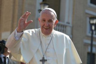 Papież Franciszek o alkoholu: To dar od Boga! Wspomniał o pijanym papieżu