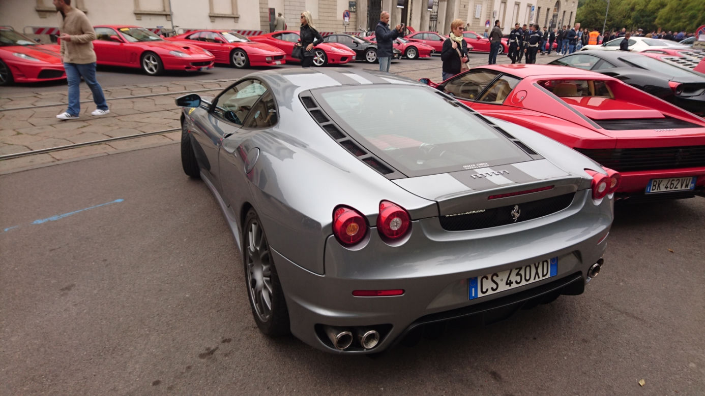 Zlot miłośników Ferrari w Mediolanie - Raduno Internazionale Ferrari 2017