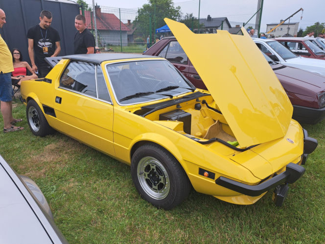 3. Gminny Zlot Zabytków Motoryzacji i Papajów w Ładnej