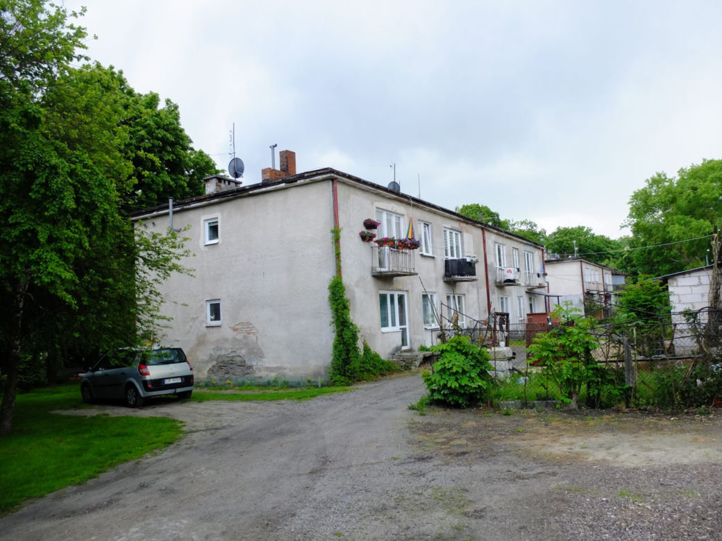 Groził, że wysadzi blok, bo nie pozwolili mu palić ogniska w przedpokoju