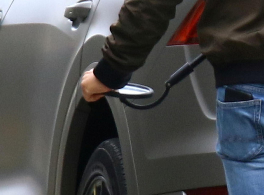 Służby sprawdzają teren w pobliżu miejsca zamieszkania premiera