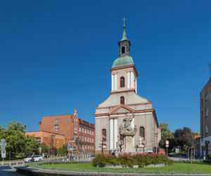 To miasto na Śląsku było kiedyś stolicą. Urzeka dawnym zamkiem i kościołami