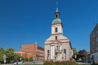 To miasto na Śląsku było kiedyś stolicą. Urzeka dawnym zamkiem i kościołami