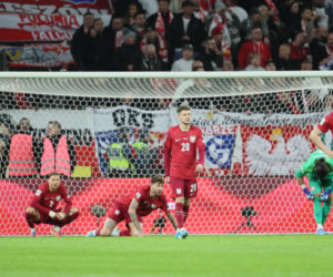 Łzy Polaków po przegranej w Szwecji