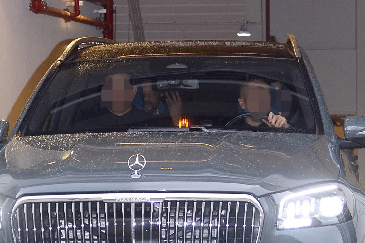 Will Smith i impreza zamknieta Omeny z zewnatrz