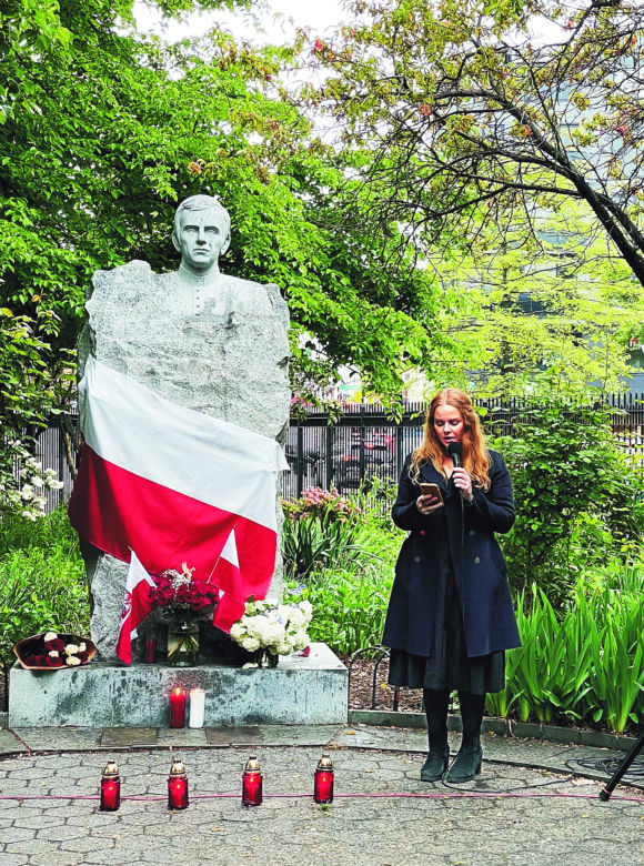 Czuwali przy pomniku Popiełuszki