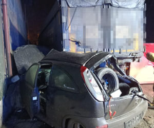 Tragiczny wypadek pod Wągrowcem. Młody kierowca nie miał szans! [ZDJĘCIA]