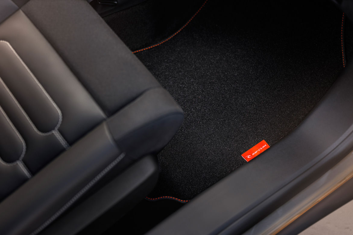 Citroen C4 Cactus Rip Curl 