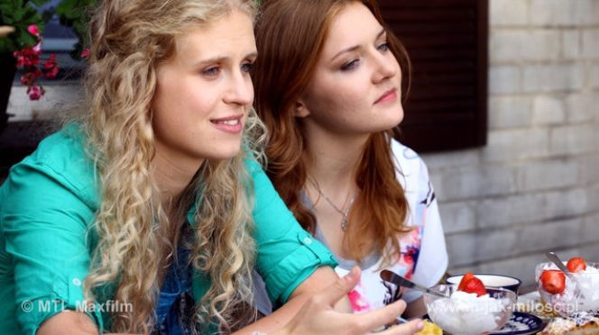 ''M jak miłość'' Ula (Iga Krefft) Natalia (Marcjanna Lelek)