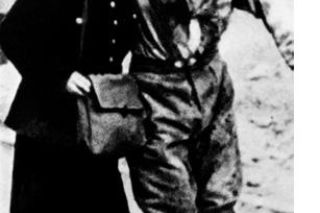 70. rocznica wybuchu Powstania Warszawskiego. Zobacz oryginalne ZDJĘCIA i OPISY wydarzeń z 1 sierpnia 1944 r.: szpitale w ogniu