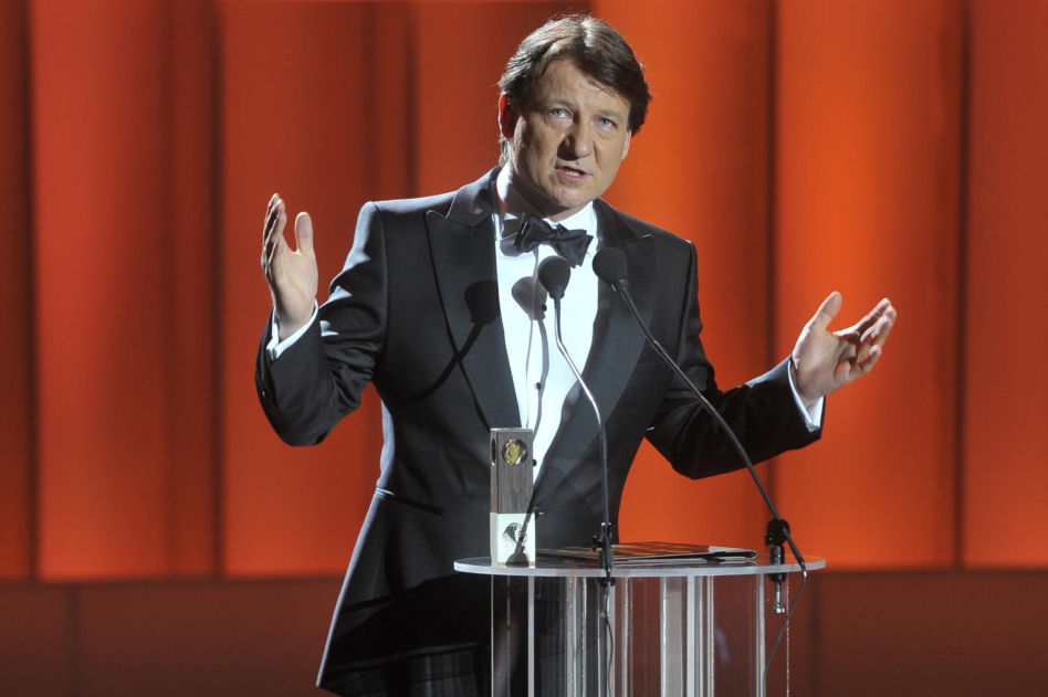Robert Więckiewicz zaczynał w technikum budowlanym. Tak wyglądała jego niezwykła metamorfoza