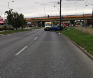 Bydgoszcz: Wypadek na ul. Jagiellońskiej! Jedna osoba trafiła do szpitala 
