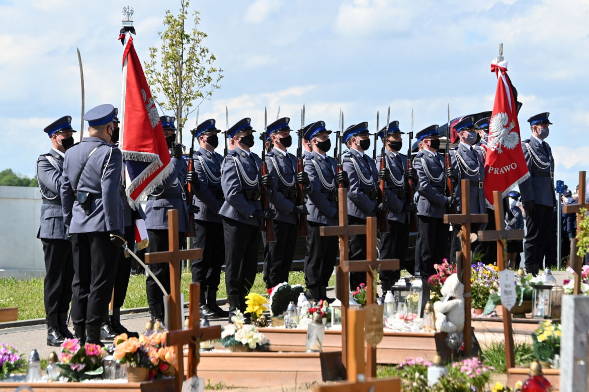 Pogrzeb policjanta, który zginął w wyniku wypadku w Gdyni