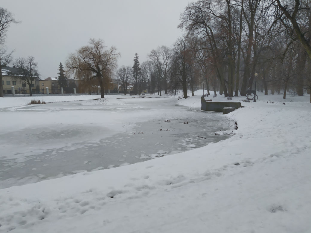Gdzie mieścił się kiedyś letni teatr? Siedlecki park Aleksandria sto lat temu i w pierwszym tygodniu stycznia 2021: