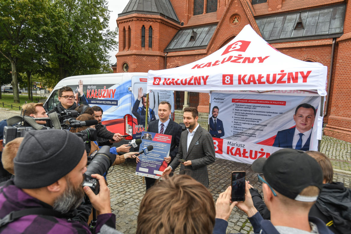 Patryk Jaki podpisał 7 zobowiązań