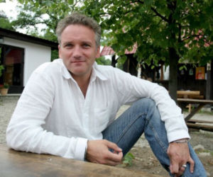 JAROSŁAW KRET