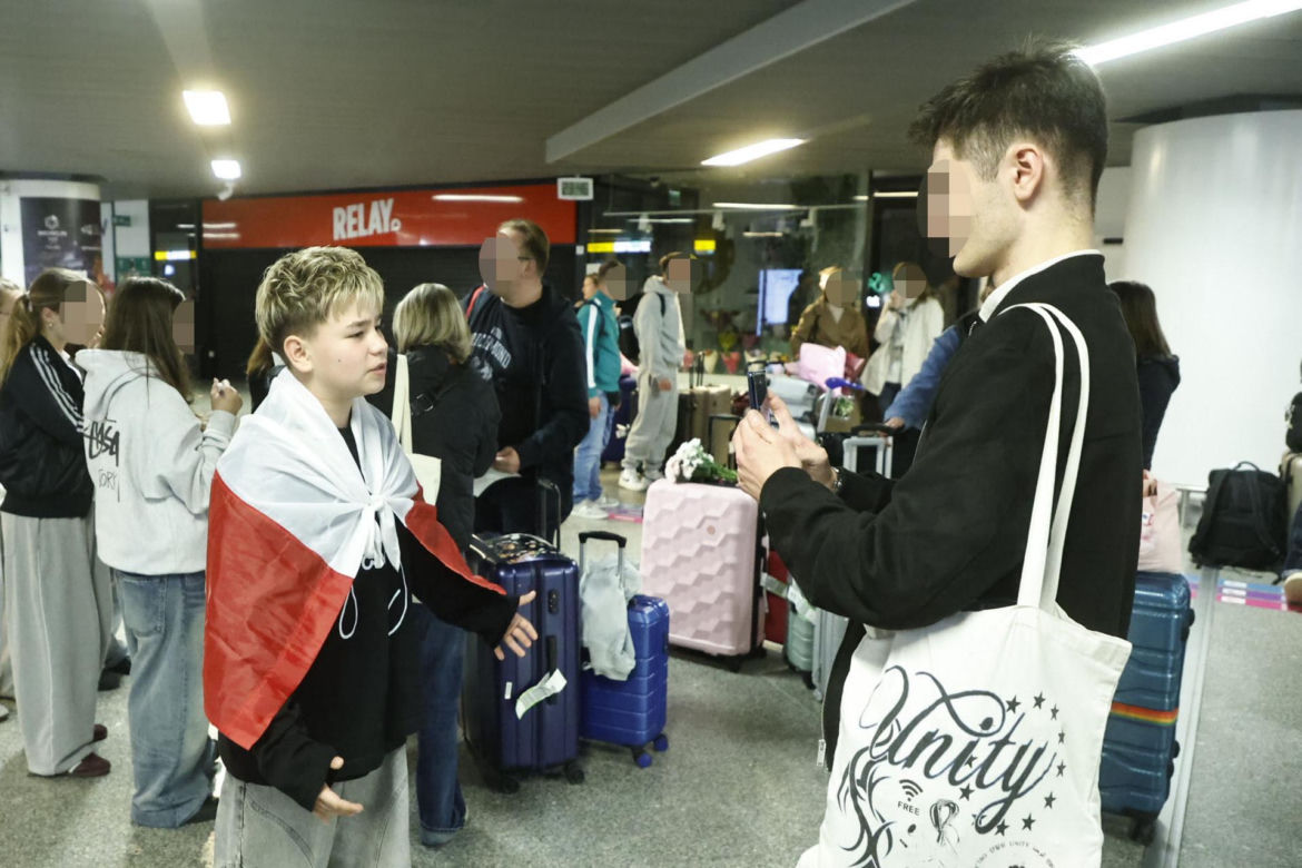 Wiktor Sas wrócił z Eurowizji Junior 2026. Tak witali go na lotnisku
