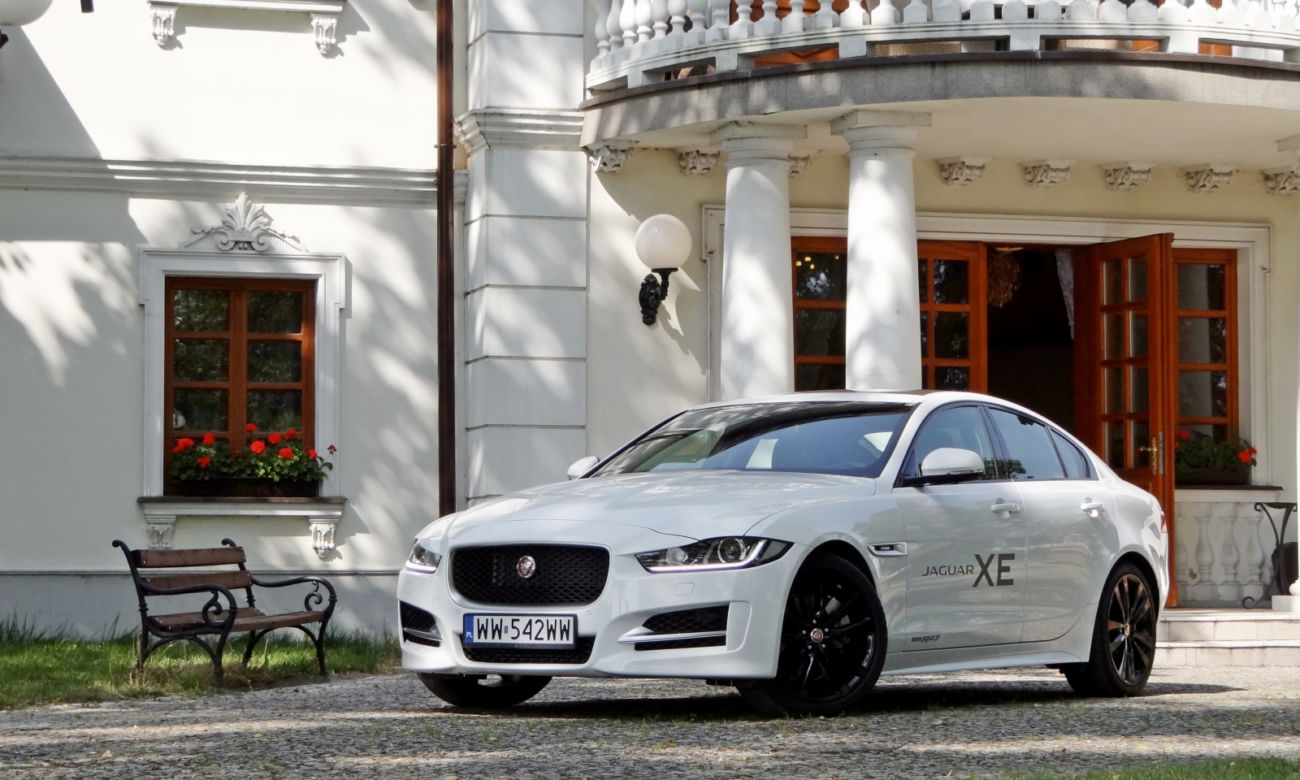 Jaguar XE 2.0 T R-Sport