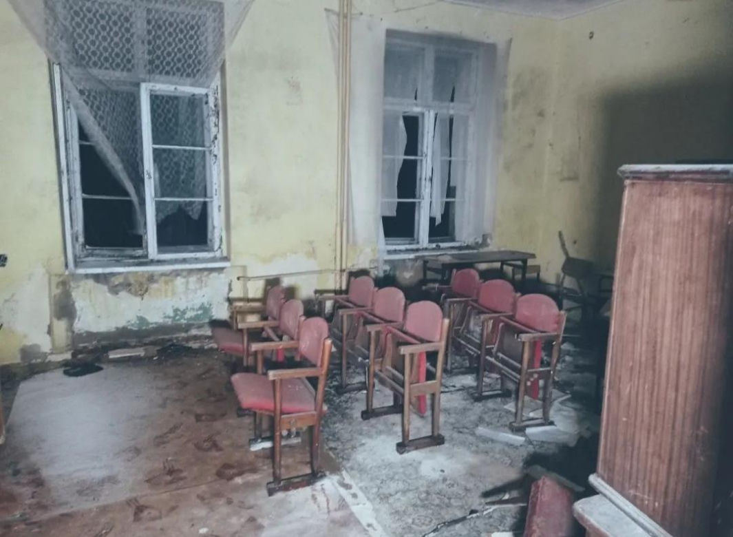	Bydgoszczanie zwiedzją opuszczone domy. W Niemczech byli w starej fabryce czekolady i zapomnianym sanatorium
