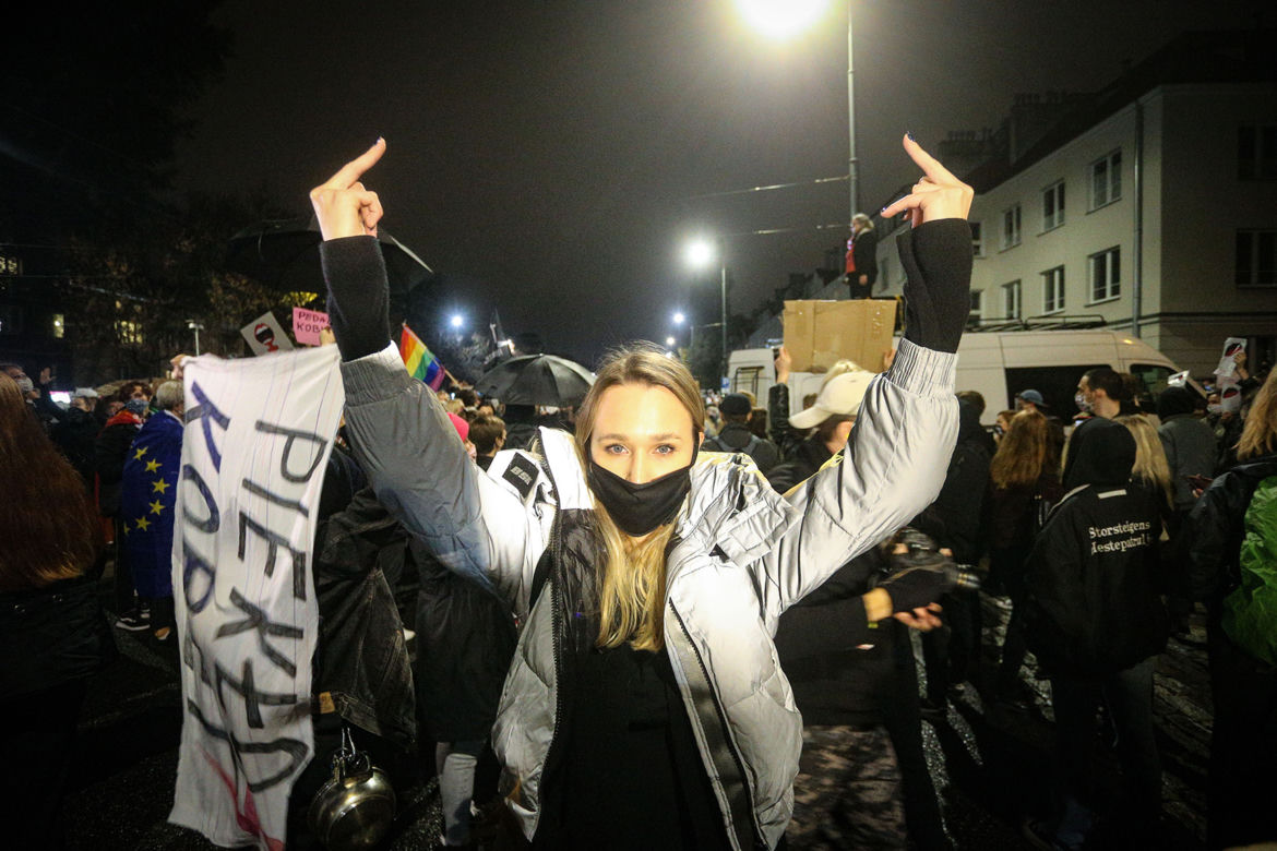 Nocne protesty pod domem Jarosława Kaczyńskiego