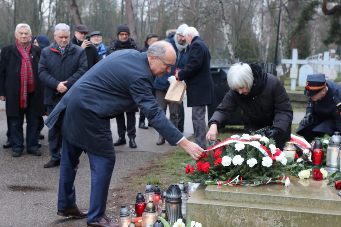  Oto grób Józefa Oleksego. Przyjaciele pamiętają o nim w 10. rocznicę śmierci