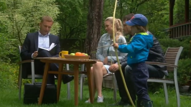 M jak miłość odc. 1080. Andrzej (Krystian Wieczorek), Joanna (Barbara Kurdej-Szatan), Tomek (Andrzej Młynarczyk), Wojtuś (Feliks Matecki)