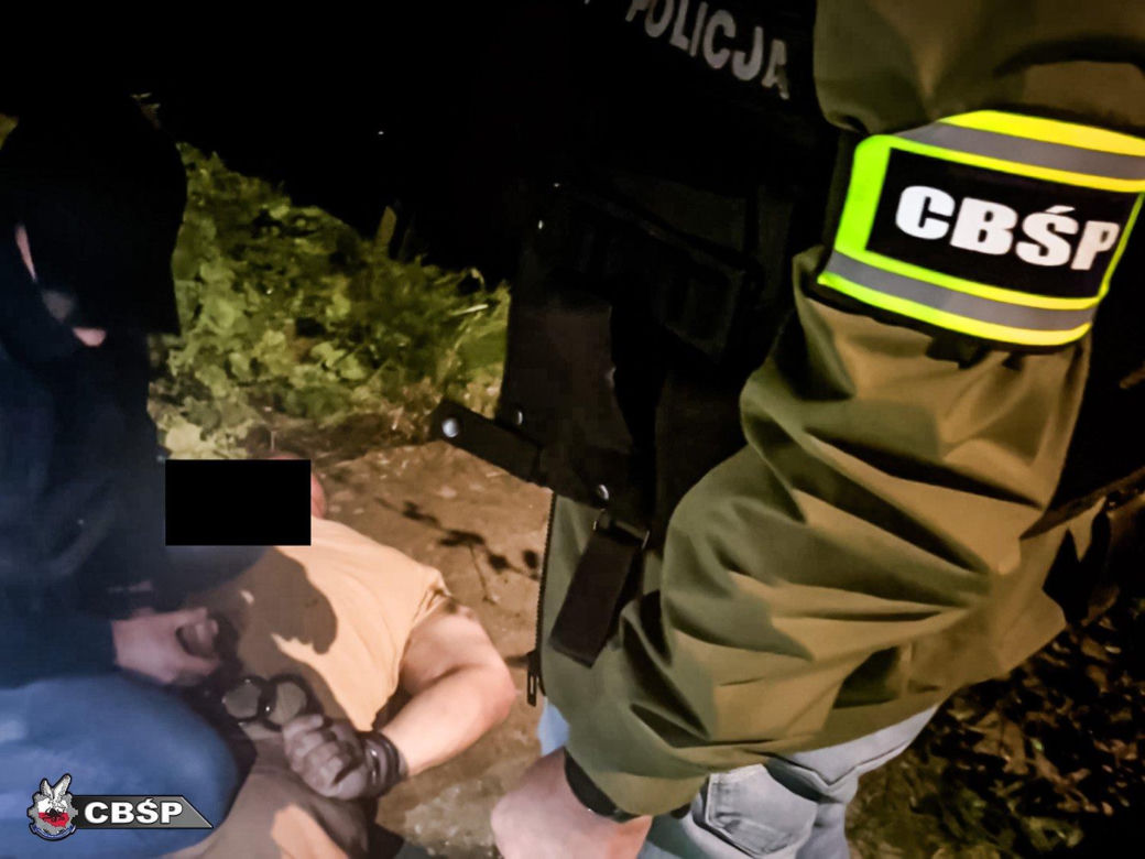 CBŚP rozbiło gigantyczną fabrykę leków