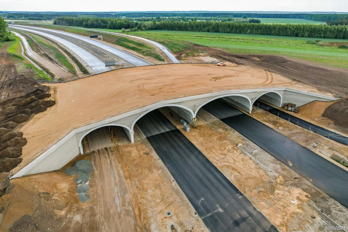 Tak wygląda plac budowy autostrady A2 od węzła Siedlce Zachód do węzła Siedlce Południe 