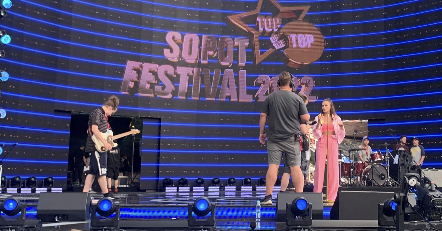Natasza Ubrańska na próbach przed Sopot Festival 