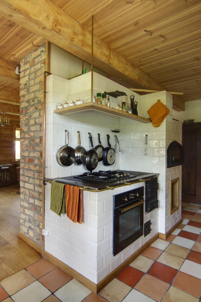 Drewniany dom na Podlasiu