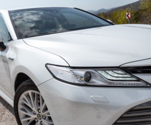 Toyota Camry 2.5 Hybrid Dynamic Force 218 KM e-CVT Executive