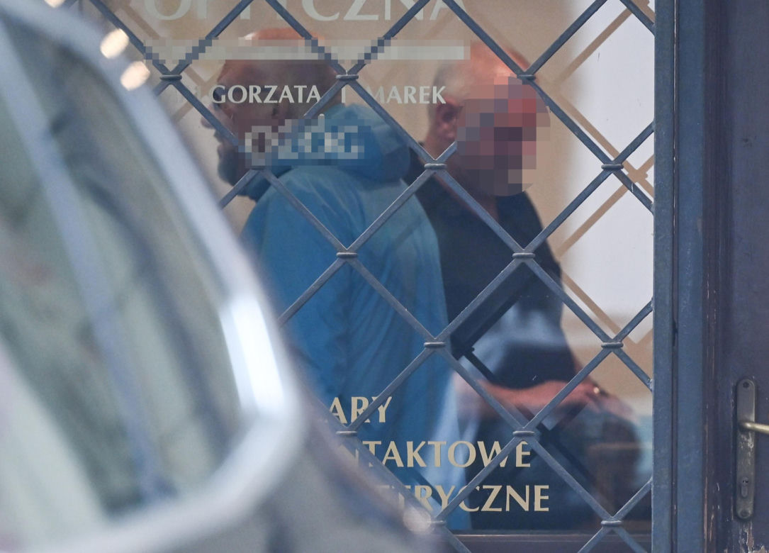 Szaleńczy rajd Piotra Gąsowskiego po okulary