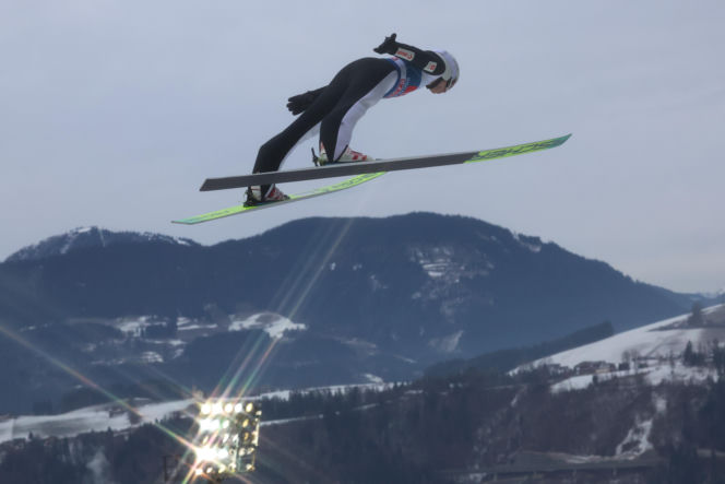 Kacper Tomasiak na T4S