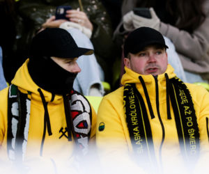 Kibice GKS Katowice dopingowali piłkarzy w meczu z Pogonią