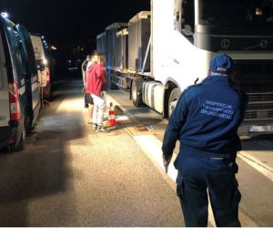 Nocna akcja ważenia ujawniła, które pojazdy w ogóle nie powinny wyjeżdżać na drogę
