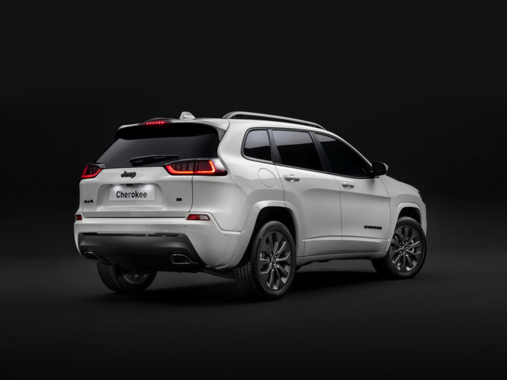 Jeep Cherokee S